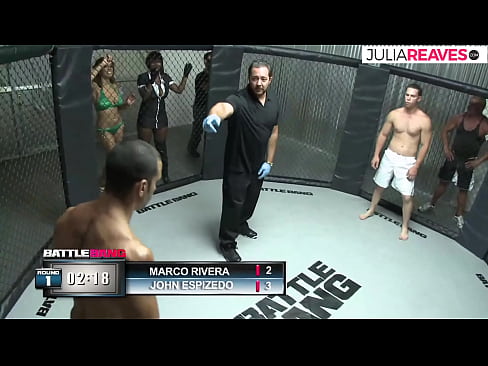 ❤️ Ultimate Fighter naai 'n nommer meisie direk na 'n geveg in die ring ❌ Pornovideo op af.hentai-id.ru ❌