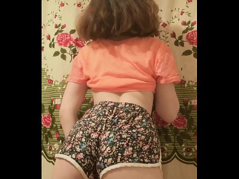 ❤️ Sexy jong baba wat haar kortbroek op kamera uittrek ❌ Pornovideo op af.hentai-id.ru ❌